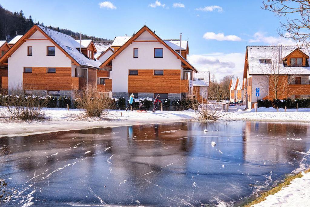 Mýto pod Ďumbierom Myto Apartments Bergmax, Ski Jasna Chopok 10Min Transit - Resort Myto Apartments, Parking Free מראה חיצוני תמונה