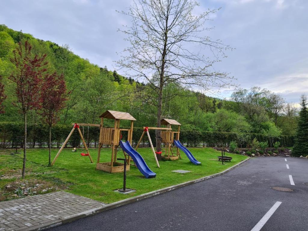 Mýto pod Ďumbierom Myto Apartments Bergmax, Ski Jasna Chopok 10Min Transit - Resort Myto Apartments, Parking Free מראה חיצוני תמונה