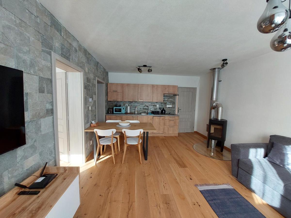 Mýto pod Ďumbierom Myto Apartments Bergmax, Ski Jasna Chopok 10Min Transit - Resort Myto Apartments, Parking Free מראה חיצוני תמונה